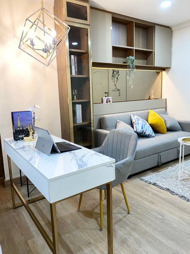 1708 – 174_living_room.jpg