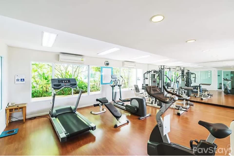 1719 – Noon001.jpg